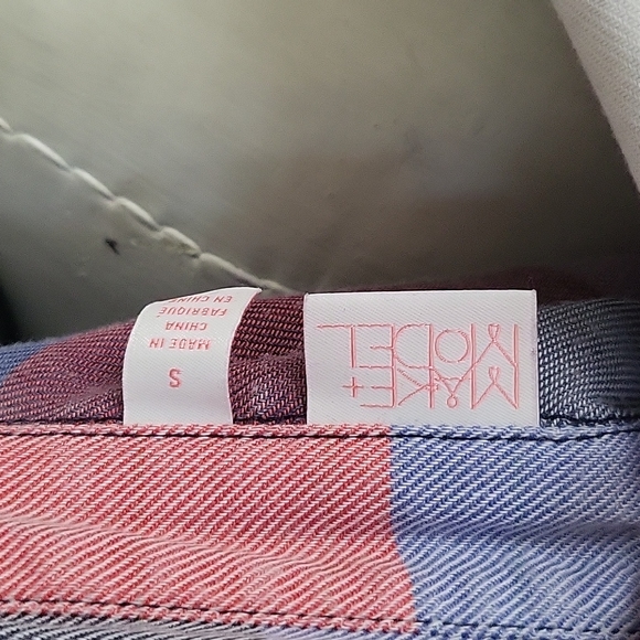 Make & model plaid top - Picture 4 of 6